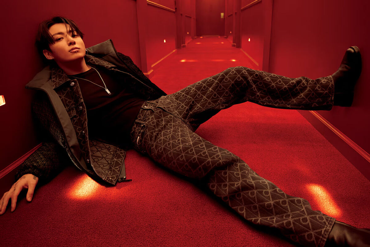    Чонгук стал лицом нового кампейна Calvin Klein (фото 1)