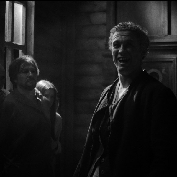     Мистический триллер «Искупление» с Сергеем Безруковым и Никитой Кологривым выйдет в прокат в ноябре