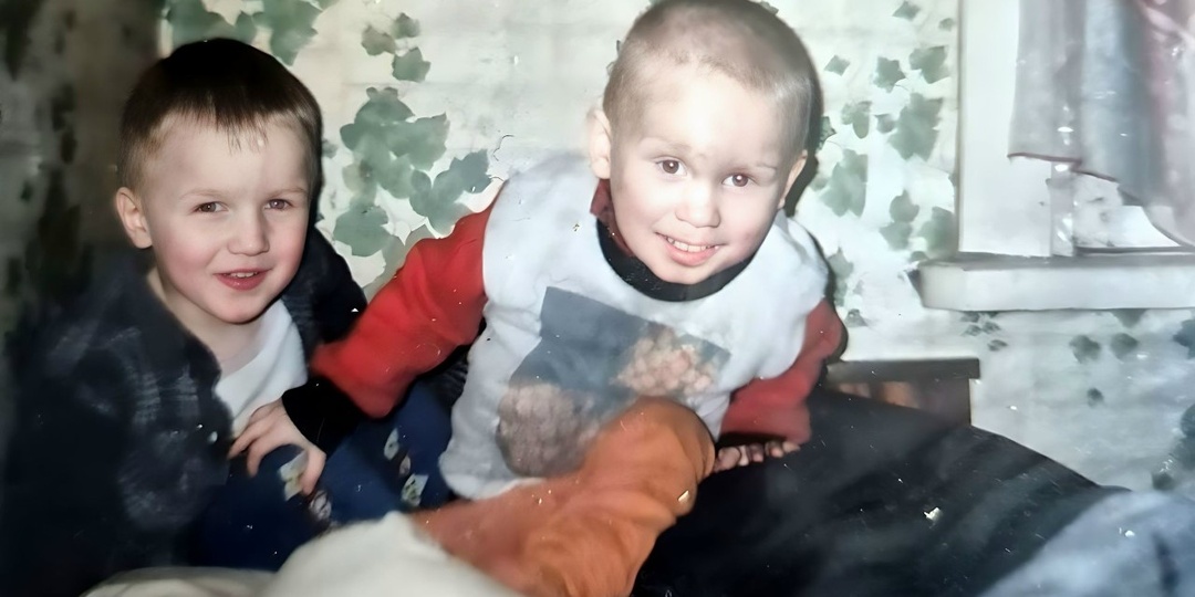 Две девушки в Карелии 20 лет ищут братьев, с которыми их разлучили