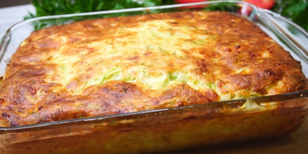 Пышная запеканка из кабачков с сыром.