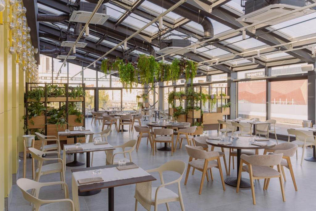 Интерьер ресторана «Луч». Фото: предоставлено командой ресторана.