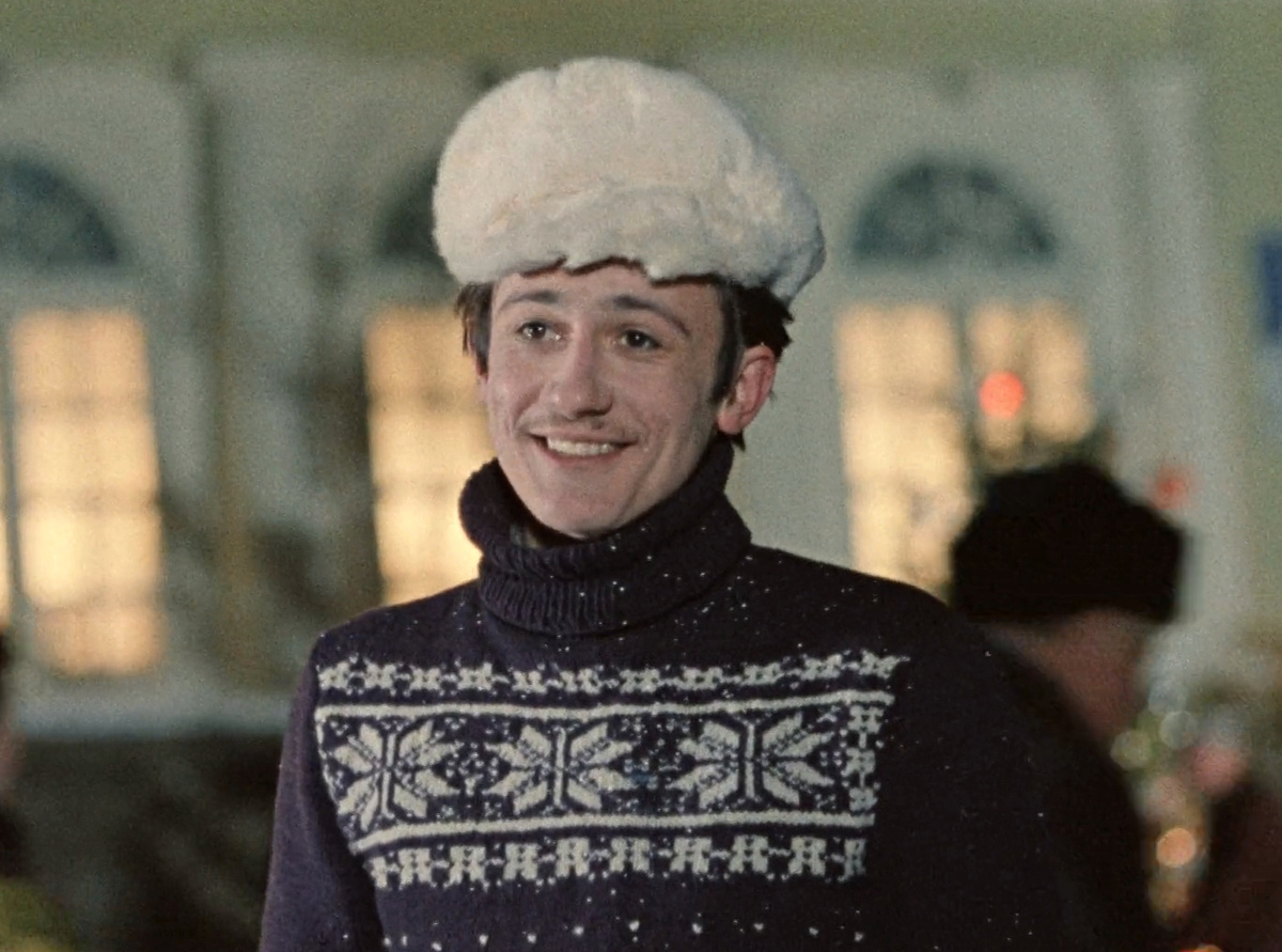 Кадр из кинофильма "Покровские ворота", 1982 г., режиссер Михаил Козаков, сценарист Леонид Зорин, композитор Георгий Гаранян (скриншот)