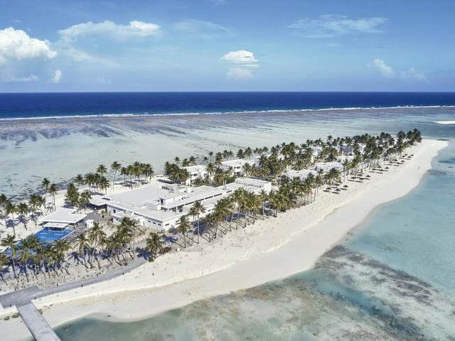 Вид на остров и отель Riu Palace Maldives. Фотография взята с сайта Travelata.