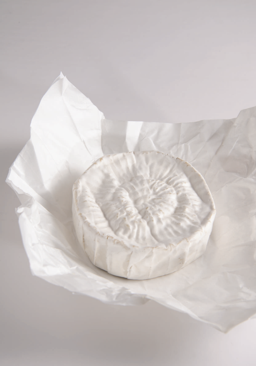 Камамбер с двойными сливками, Атон