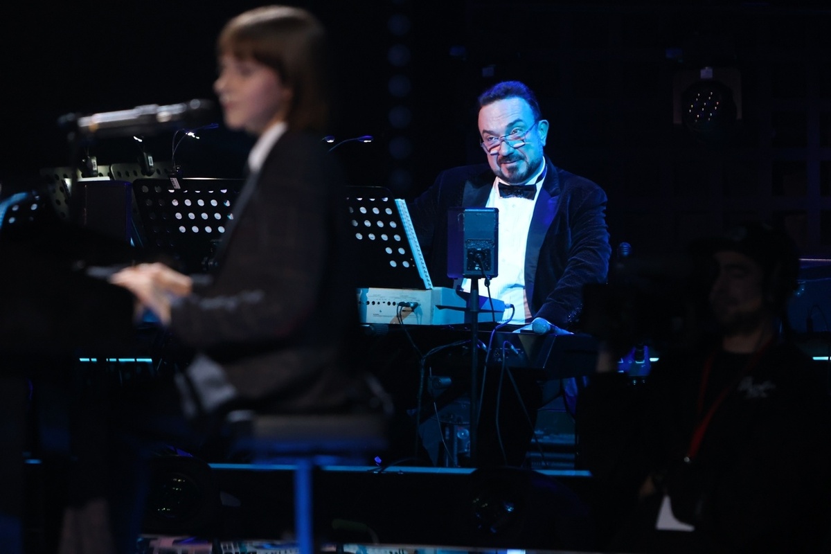 Кадр из шоу "Голос.Дети"-2025, Первый канал, 12 сезон, 9 выпуск, 31 октября 2025