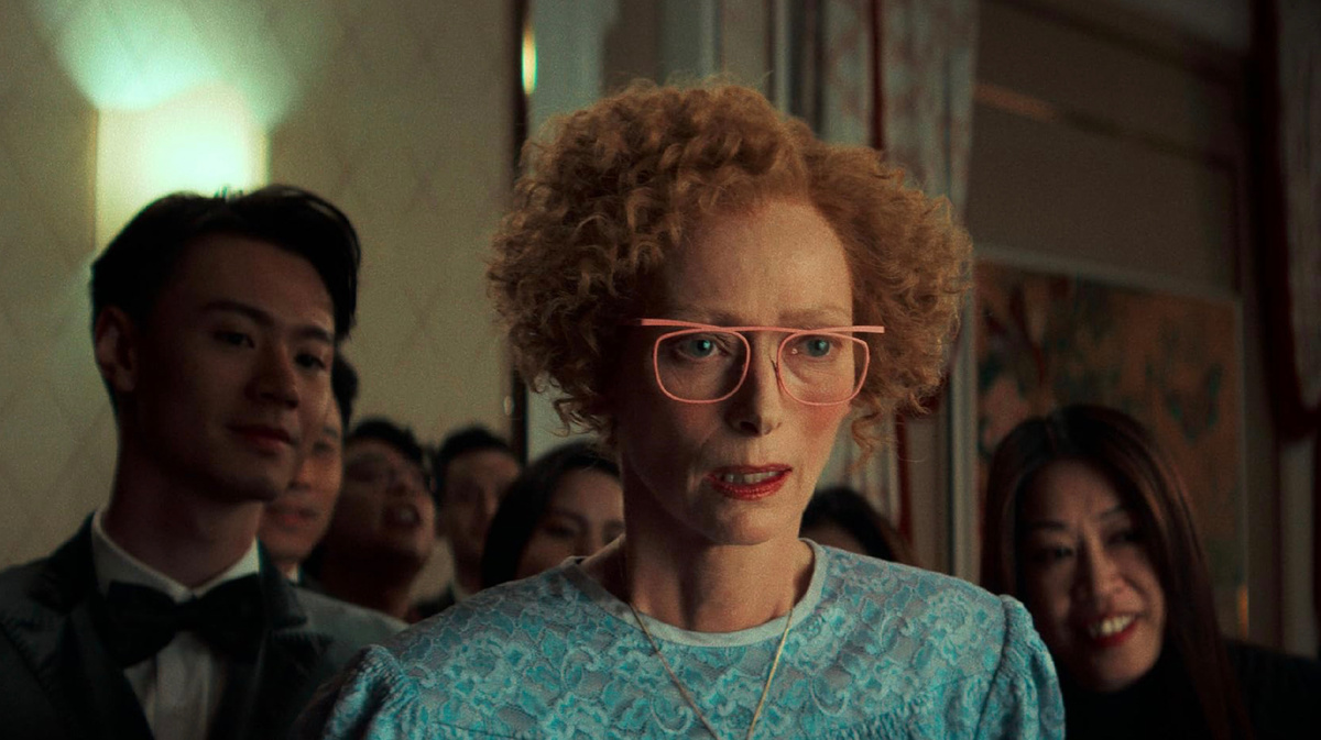 Кадр из фильма "Баллада о маленьком игроке"