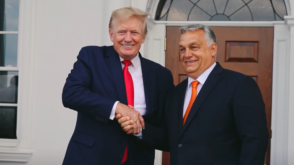 ФОТО: Кадр из программы "СОВБЕЗ", РЕН ТВ