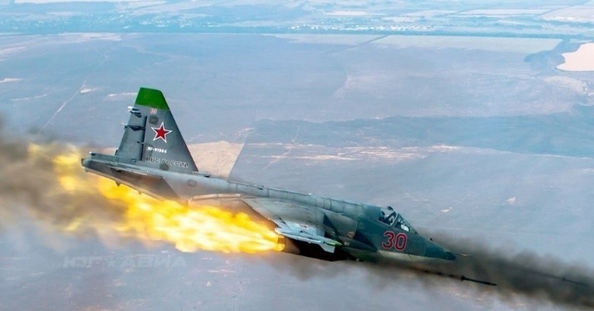 Су-25 атака НАРами. Источник: pikabu.ru