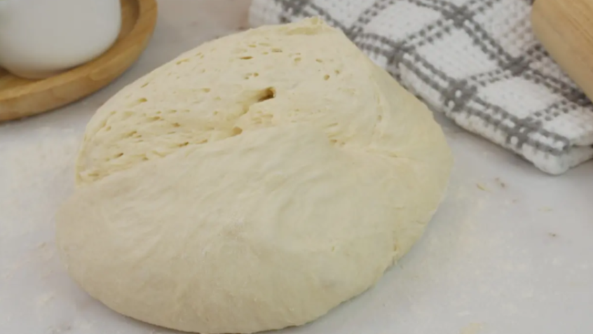Как вкусно приготовить тесто на кефире так, чтобы было мягкое, пышное и невесомое как пух?