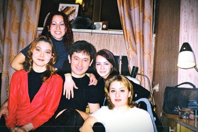 Василя Фаттахова (внизу справа) и Айдар Галимов (в центре)