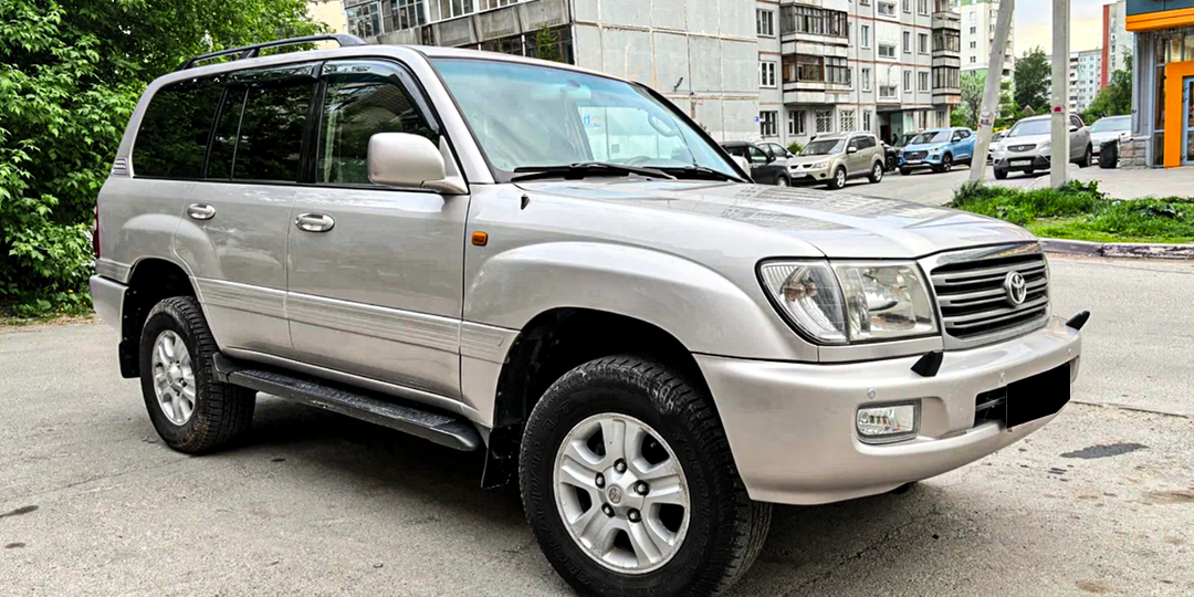 Привез сдавать Toyota LC 100 с пробегом 315 тыс км в трейд-ин. Хотел взять Tank 500, но после оценки передумал и уехал