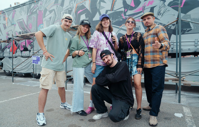    Команда фестиваля уличного искусства «Связь». Фото: Алексей Лесин. admin