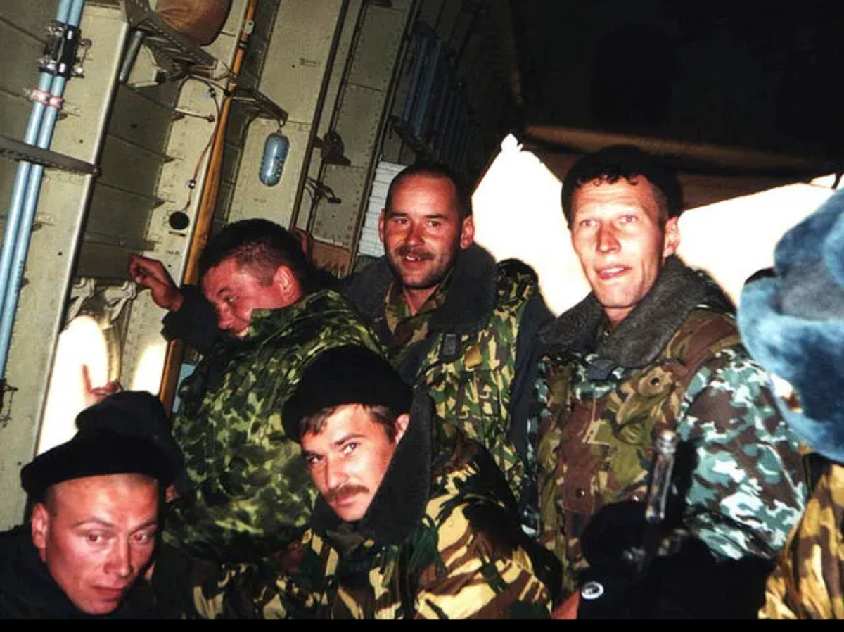 Соседи менты в командировке. И! Хорошо иметь доброго соседа, отставного мента. Фото от тИгоря Кабанова.