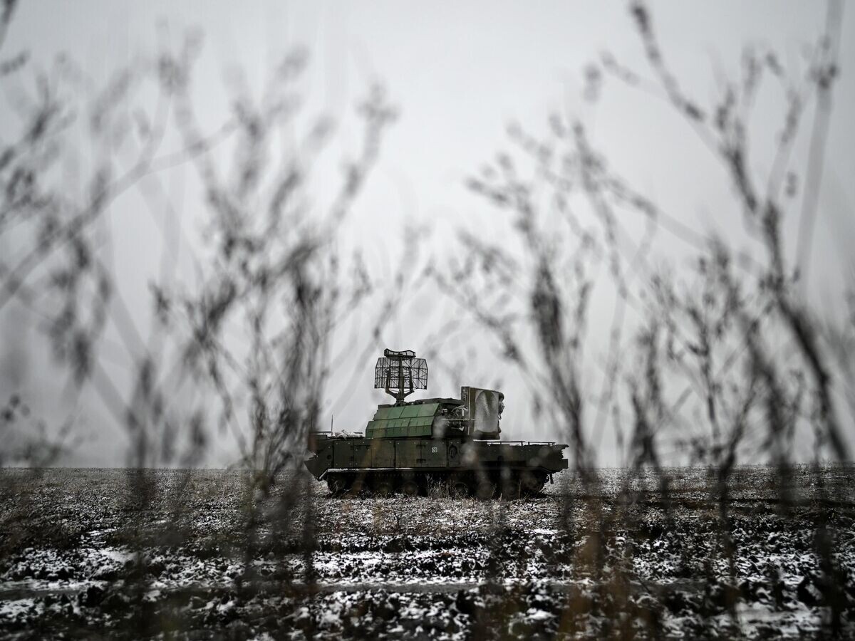    Боевое дежурство ЗРК "Тор-М1" в зоне СВО© РИА Новости / Станислав Красильников