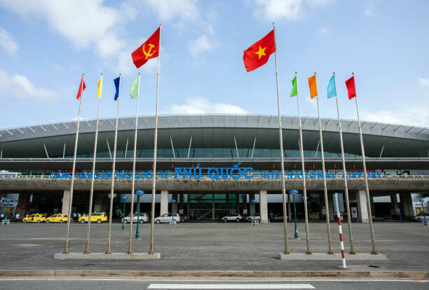 Вот она — воздушная гавань острова Фукуок, куда мы все прилетаем! Фото из библиотеки iStock.