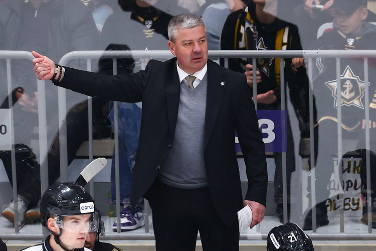    Леонид Тамбиев / фото: hcadmiral.pro