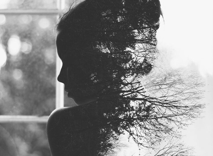 Сила женщины в ее слабости