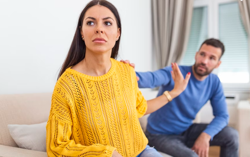 Как любовь превращает женщину в прислугу и как выбраться из этой ловушки. Топ-10 вещей, которые нельзя делать для мужчины