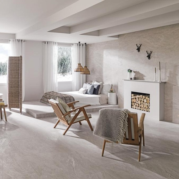 На фото: интерьер выполнен с использованием керамогранита с матовой поверхностью от испанского бренда Porcelanosa, коллекция Austin. В GLOBUS CERAMICA можно купить отделочные материалы из последних коллекций этого производителя