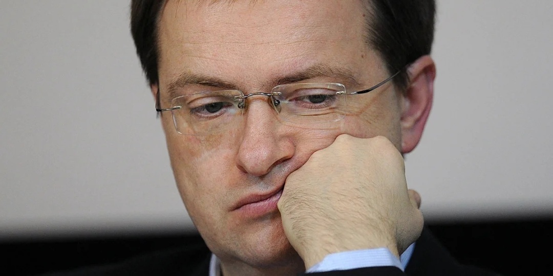 Доктрина Мединского не приживается в стенах госучреждений: никак не получается «придумать» идеологию для нынешней России