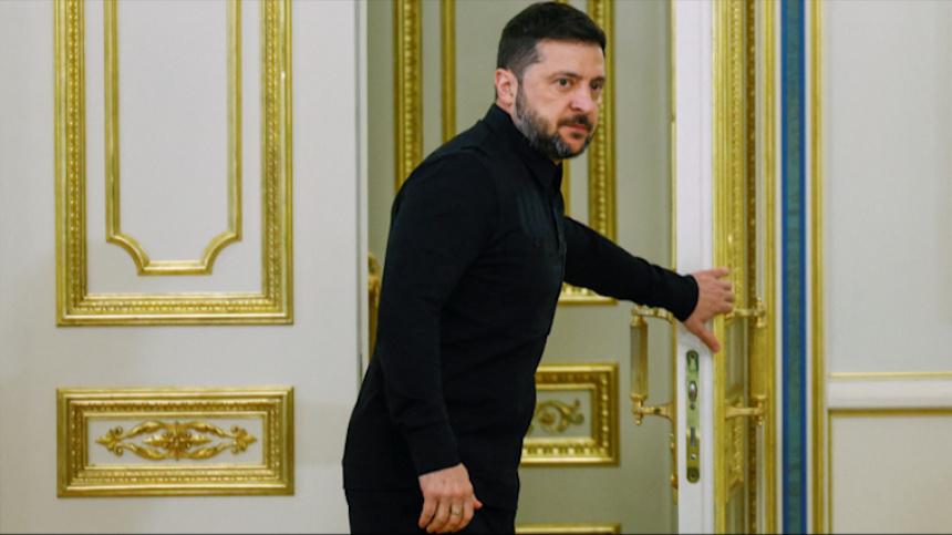    Фото: Reuters/Valentyn Ogirenko