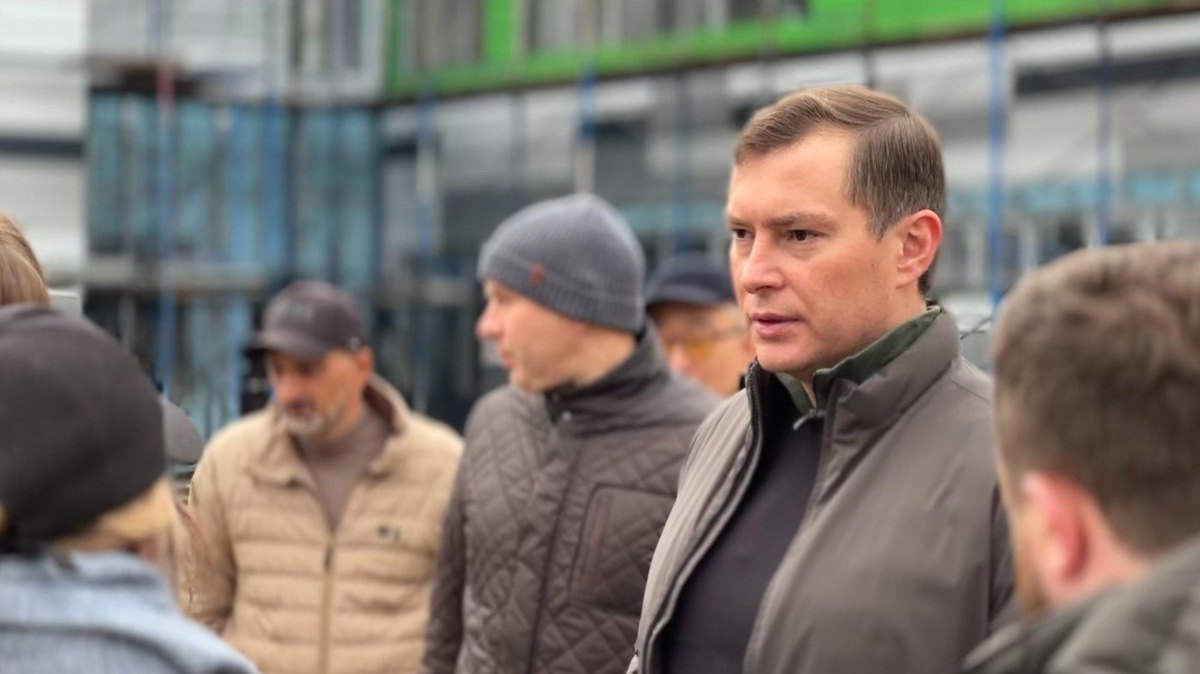    Замгубернатора Югры оценил ход восстановления объектов в ДНР