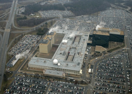    Рубио, Хегсет и другие члены команды Трампа переехали жить на военные базы