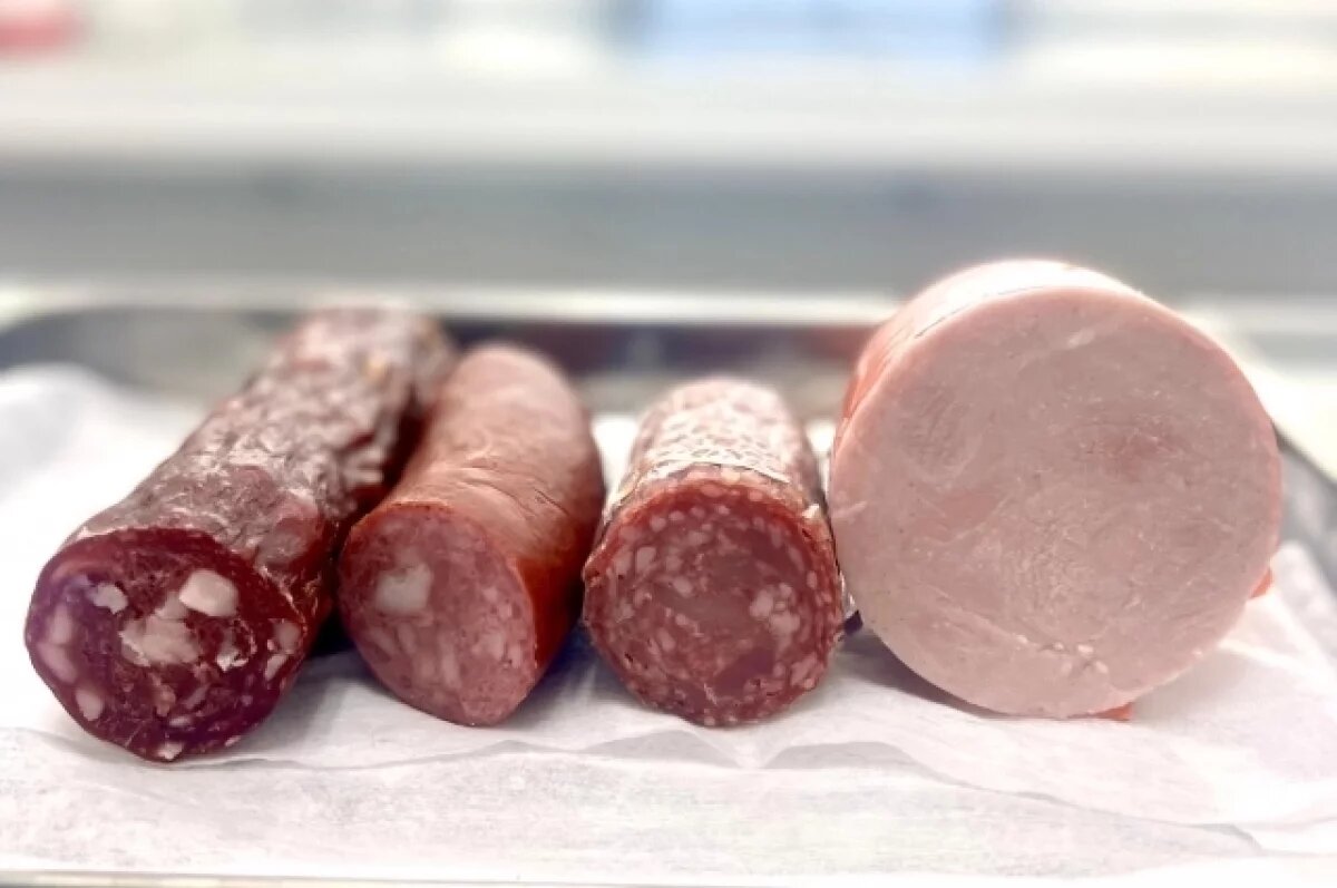    В колбасе и сосисках на Камчатке нашли фермент, опасный для здоровья