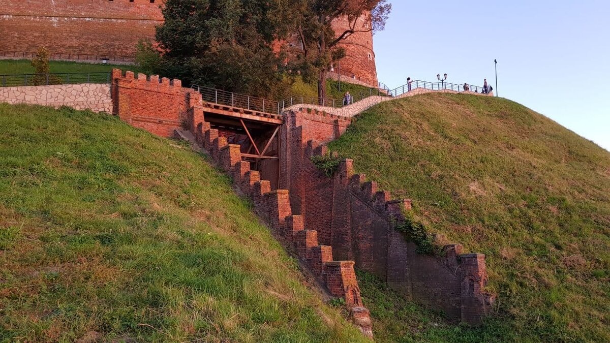 Ещё до восстановления. Фото из интернета