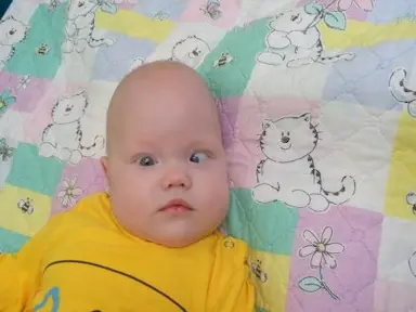 АНЕ НУЖНА СЕМЬЯ!!!