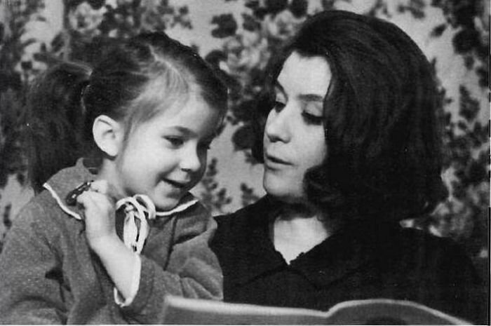 Фото: Елена с дочерью Леной 