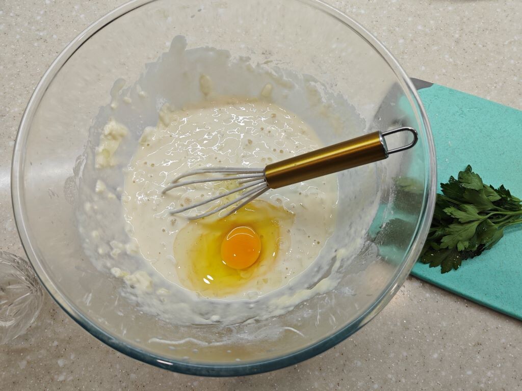 Готовим тесто на оладьи