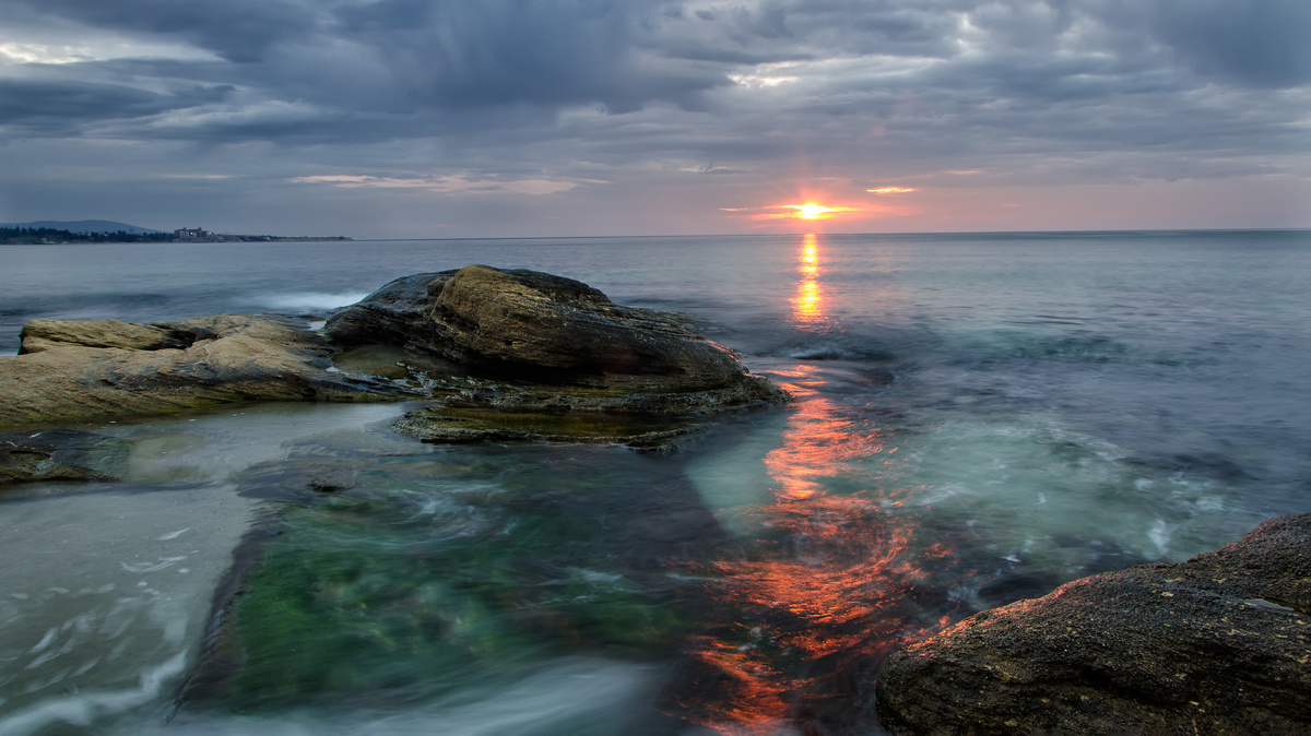     Фото: Milen Dobrev/Shutterstock/FOTODOM Ученые до сих пор находят следы древнего прошлого на дне