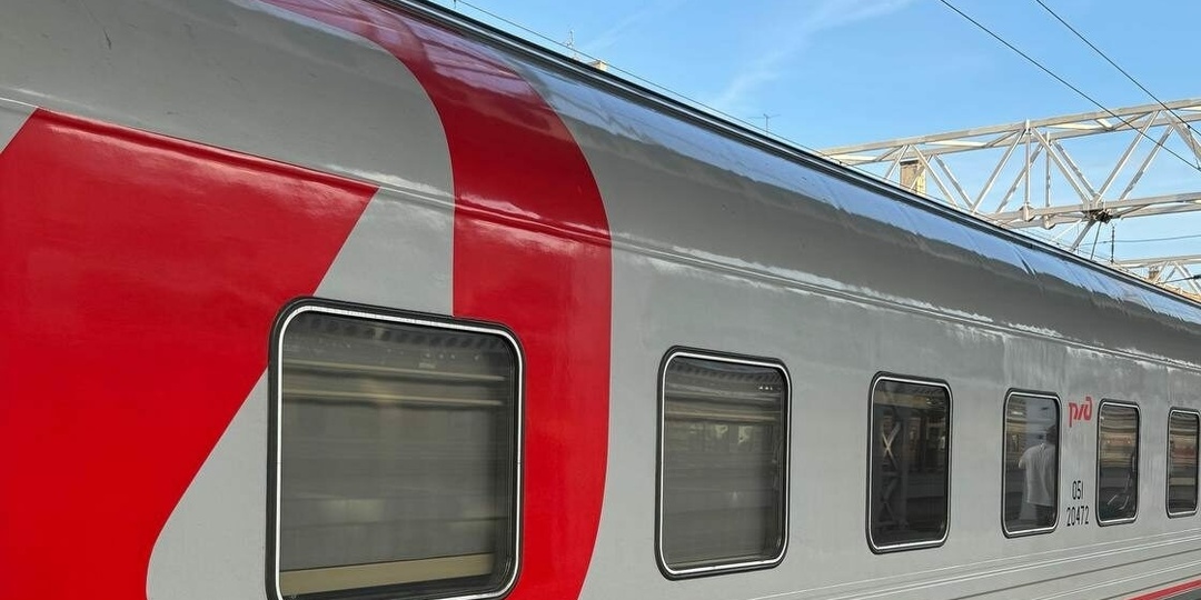 Людей снимают с поезда даже с билетом: теперь во всех поездах это строго запрещено — новые правила РЖД