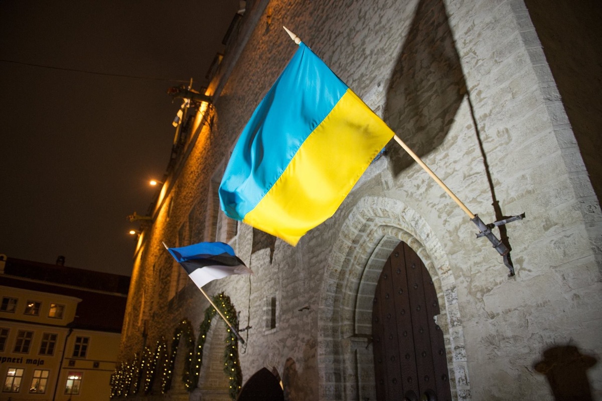 Флаги Эстонии и Украины в Таллине © соцсети