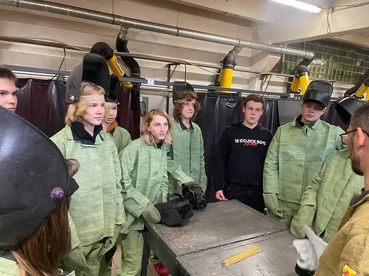 Листайте вправо, чтобы увидеть больше изображений