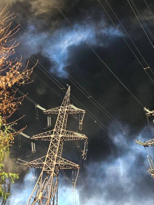    3:0 в свои ворота: Зеленский погружает Украину во тьму