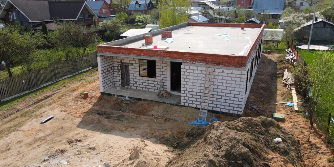 Стройка зимой: как подготовиться и какой этап важно успеть завершить до холодов