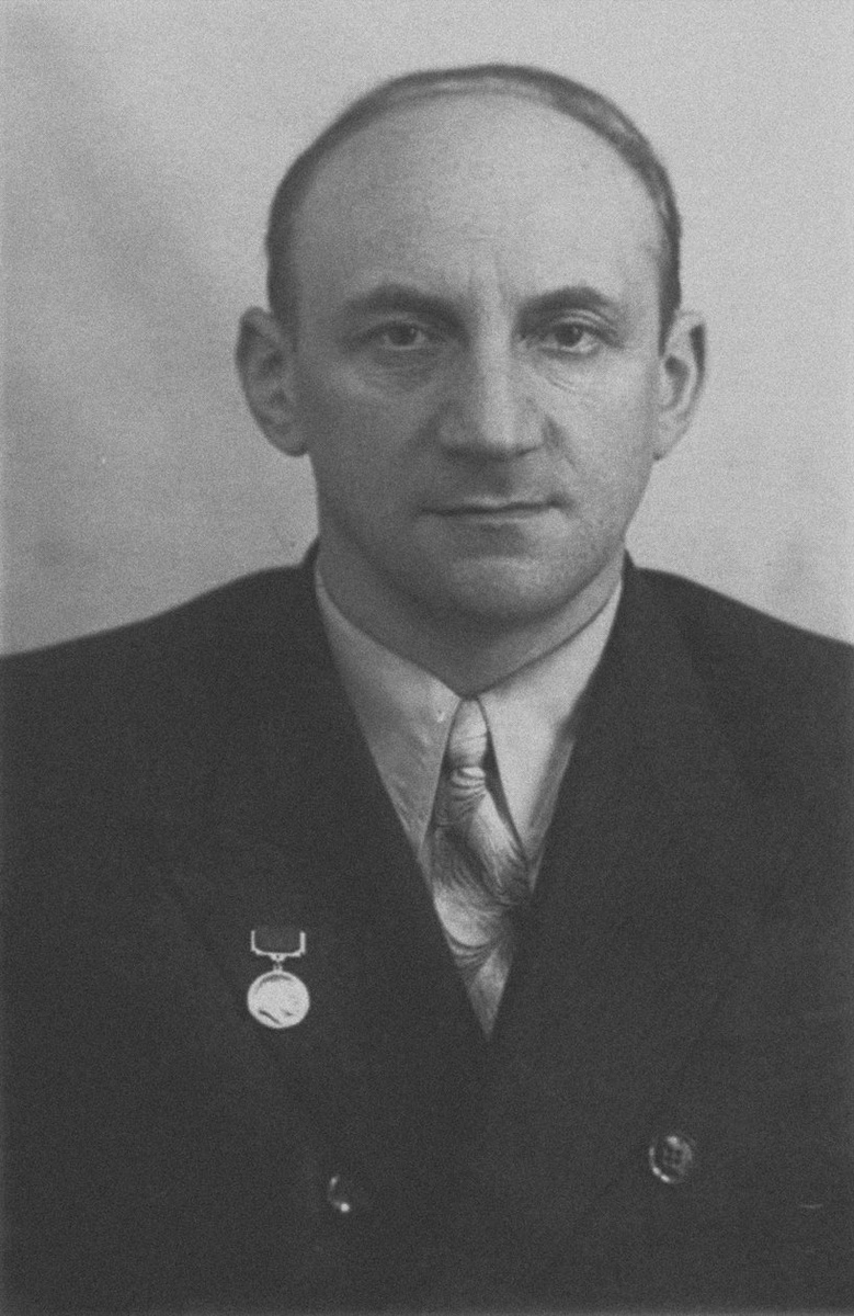 Борис Евсеевич Черток.