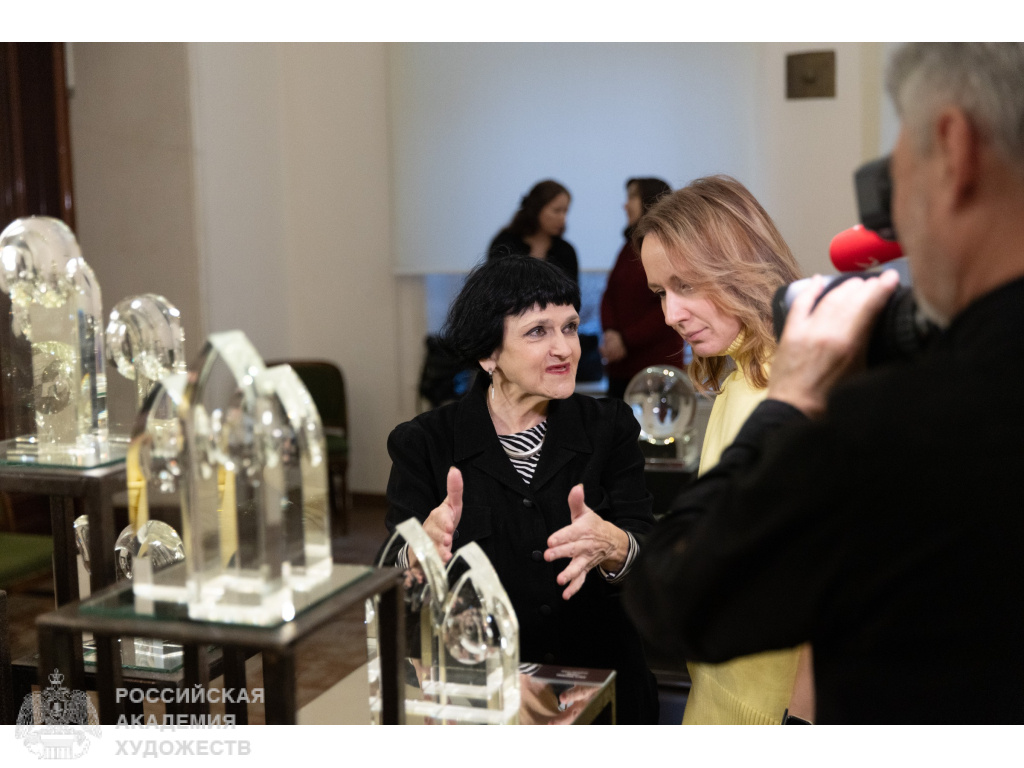 Открытие выставки «Хрустальный мир Ольги Победовой» в Российской академии художеств. Фоторепортаж: Виктор Берёзкин, пресс-служба РАХ.