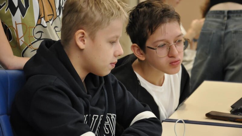     Профориентационная смена «МедиаДвиж» прошла в Барнауле 27-29 октября 2025 года. Евгений Козлов