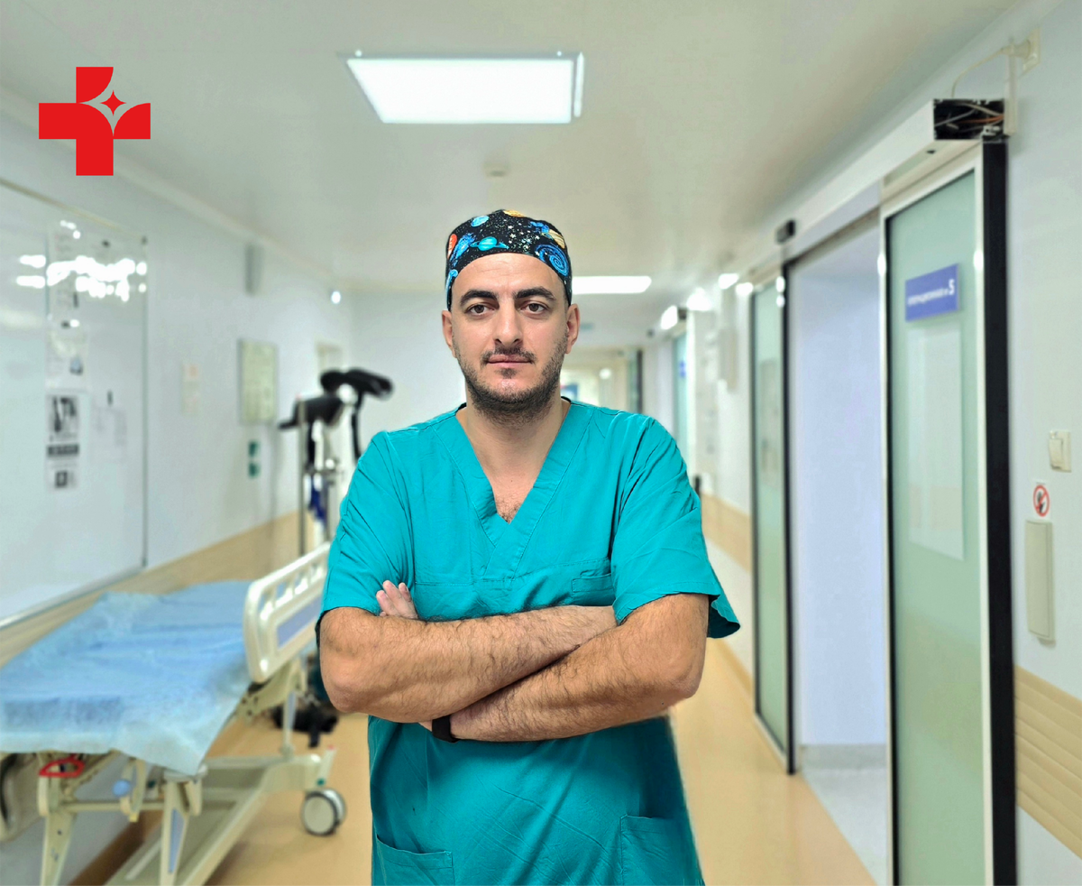 Заведующий отделением - врач -онколог отделения абдоминальной онкологии Аслоян Таврос Айкович