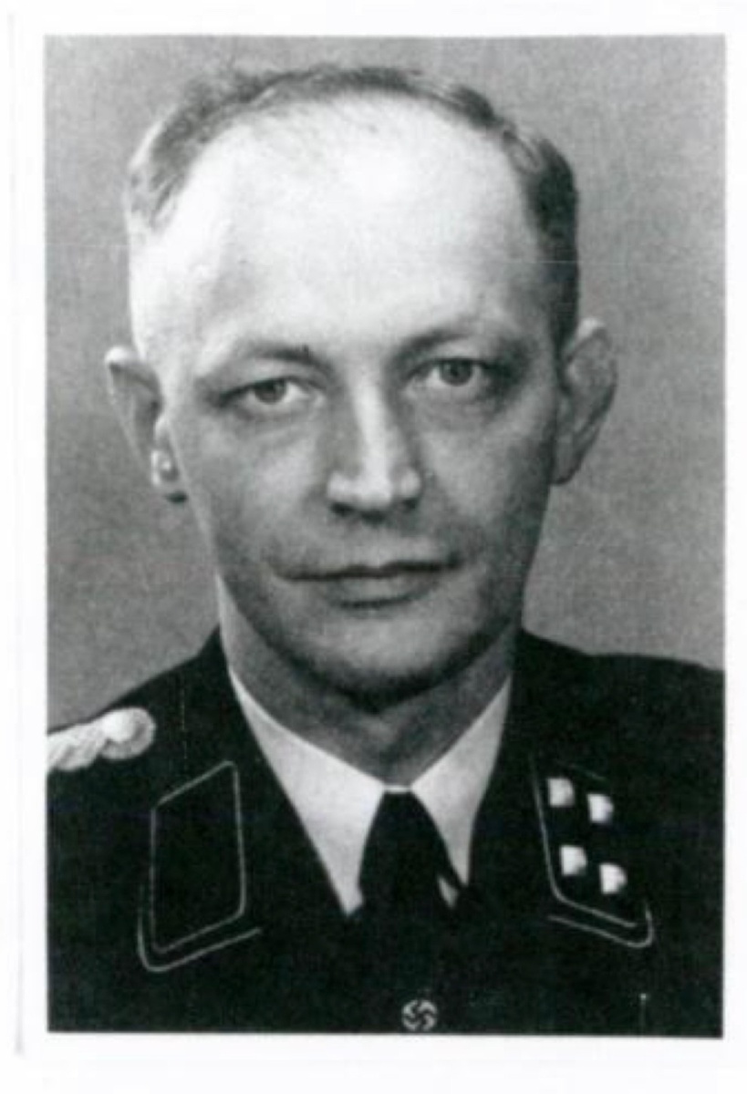 Хайнц Рихтер (1903—1974). Земельный архив Берлина (©).