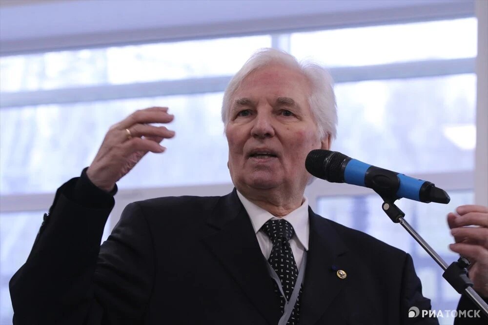    Академик Геннадий Месяц, © РИА Томск. Павел Стефанский