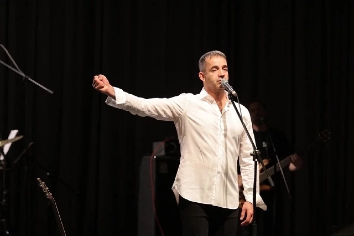    Жители Ноябрьска встретятся с Дмитрием Певцовым и Ларисой Сурковой