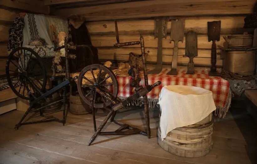     Музей деревянного зодчества "Пушкинская деревня". © РИА Новости. Владимир Астапкович