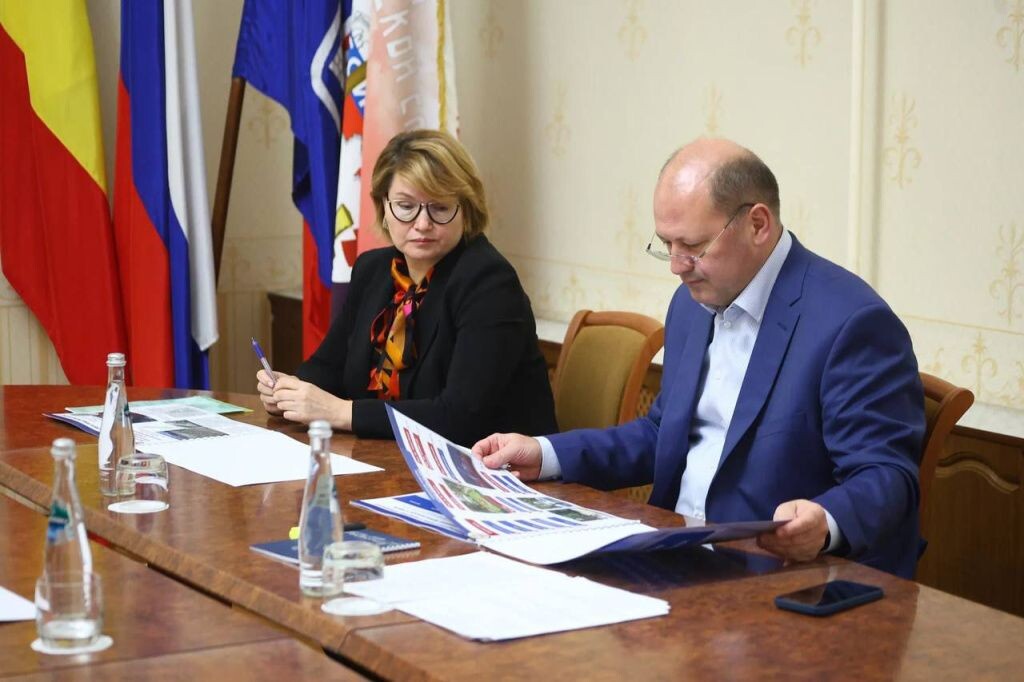    Ростовская администрация обсудила планы по развитию городских парков