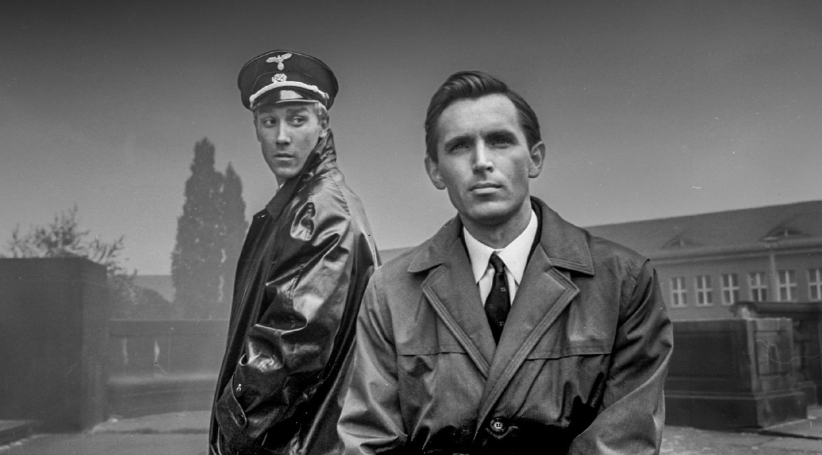 Кадр из фильма "Щит и меч". (Источник: mosfilm.ru)