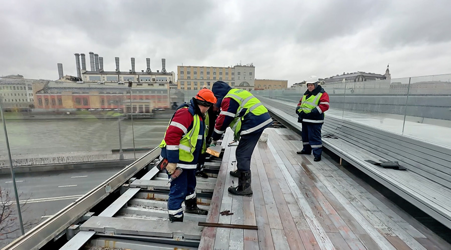    © АО "ТВ Центр"