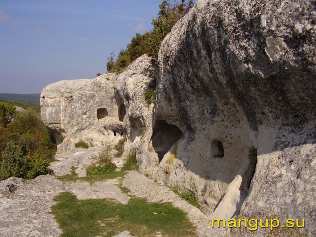 Эски-Кермен. "Голова Черепахи" с третьего марша дороги